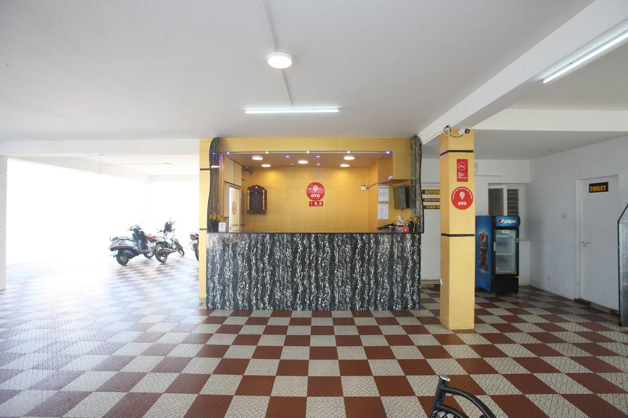 Oyo 935 Hotel Palkhee Bombay Eksteriør billede